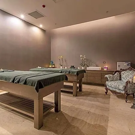 Cunda Callisto Despot Evi 12 Yas Ve Uezeri Hotel Cunda