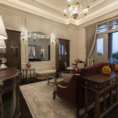 Cunda Callisto Despot Evi 12 Yas Ve Uezeri Hotel