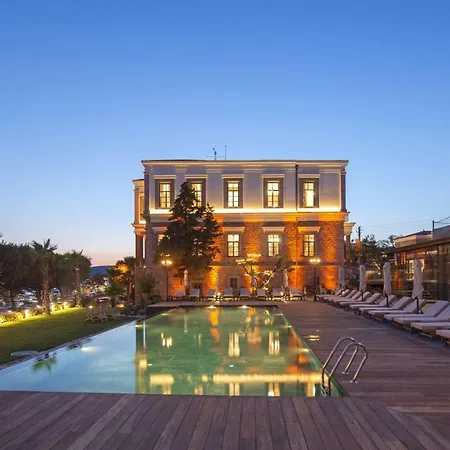 Hotel Cunda Callisto Despot Evi 12 Yas Ve Uezeri 2*